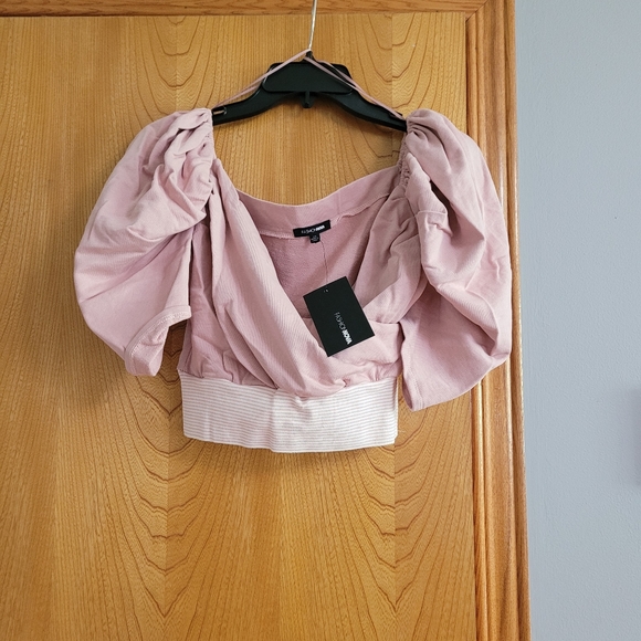 4 tops 15$ each - Picture 3 of 4